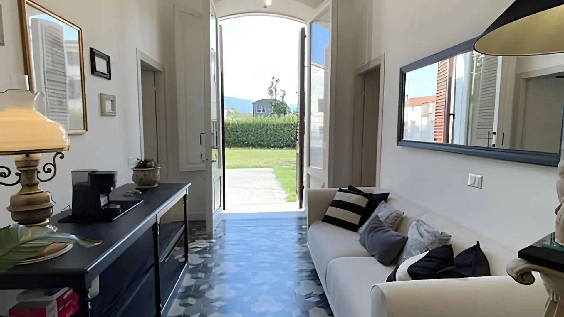 Suite San Michele - Eleganza Vicino Alle Mura Hostel Lucca