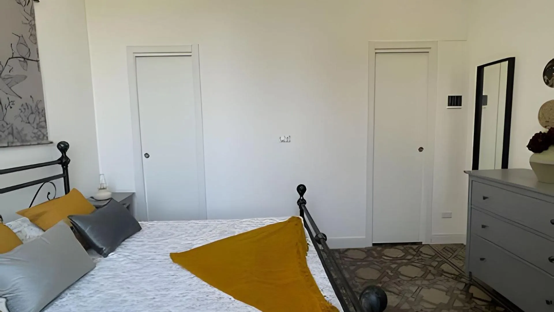 Suite San Michele - Eleganza Vicino Alle Mura Hostel